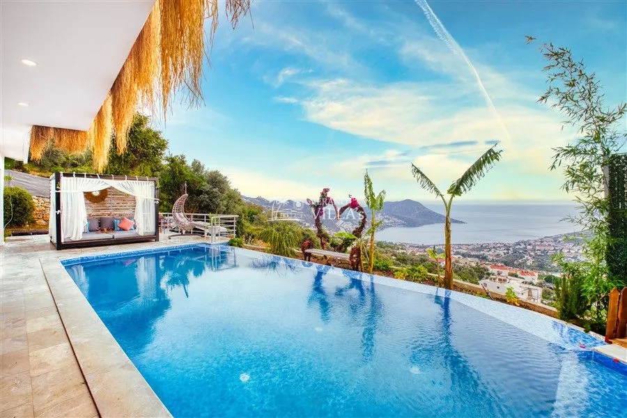 Villa Apex