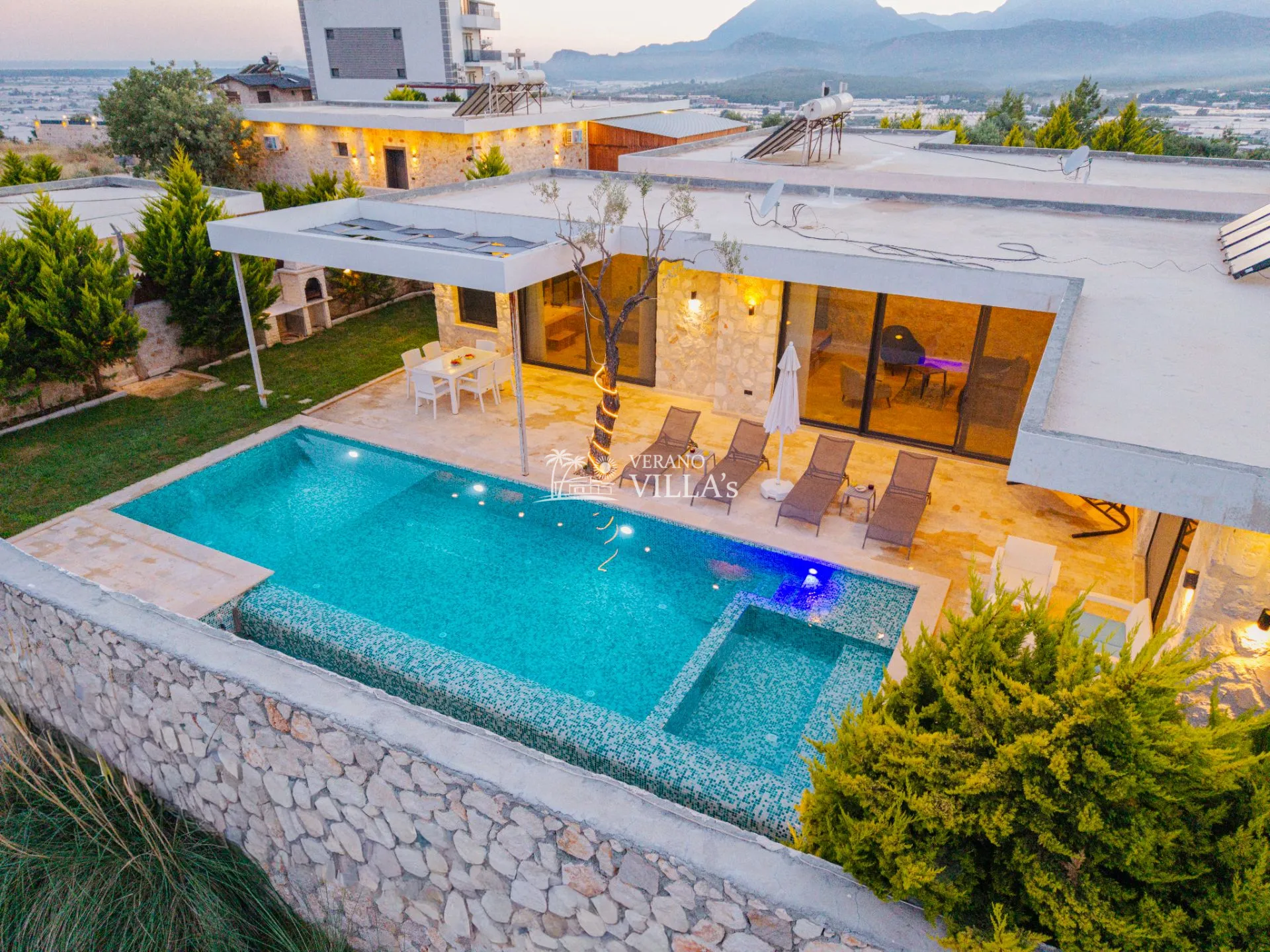 Villa Arsin 2